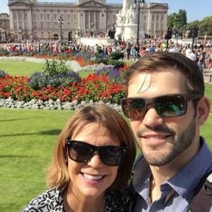 Meet your Posher, Pamela